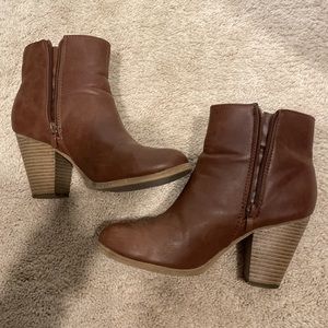 Rampage women’s ankle booties